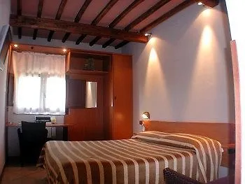Oasi Villaggio * 마르시아노