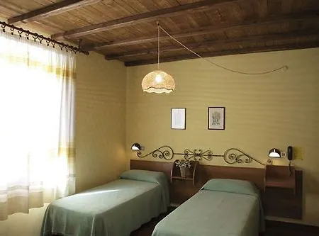 Oasi Villaggio Country house *